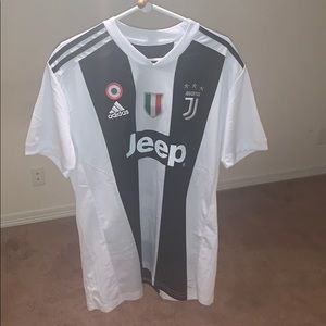 Cristiano Ronaldo Juventus Home Jersey 2018-19